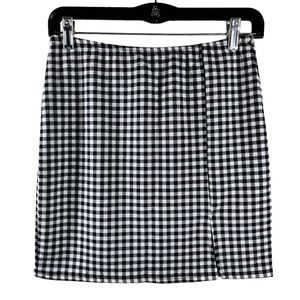 RUE 21 Gingham Stretch Mini Skirt Black White Front Slit Medium NWT